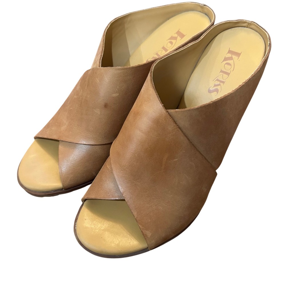 Korks Wedge Sandals Womens Tan Leather Crisscross Open Toe Mules Q46337 Size 9M